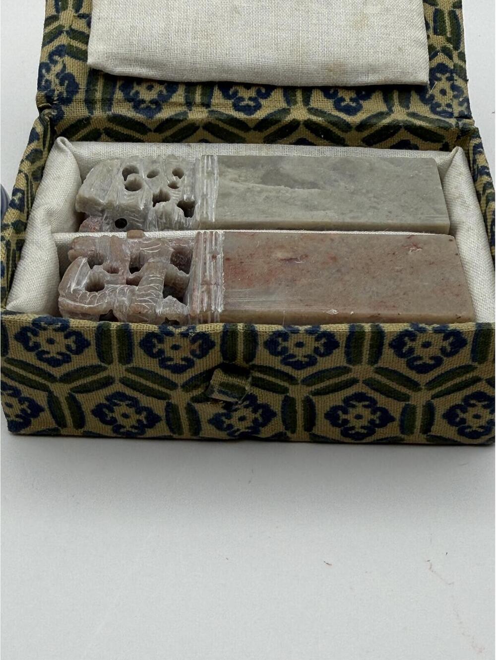 Pair Blank Chinese Soapstone Seal Stamps Carved Dragon Foo Dog Box & Paste